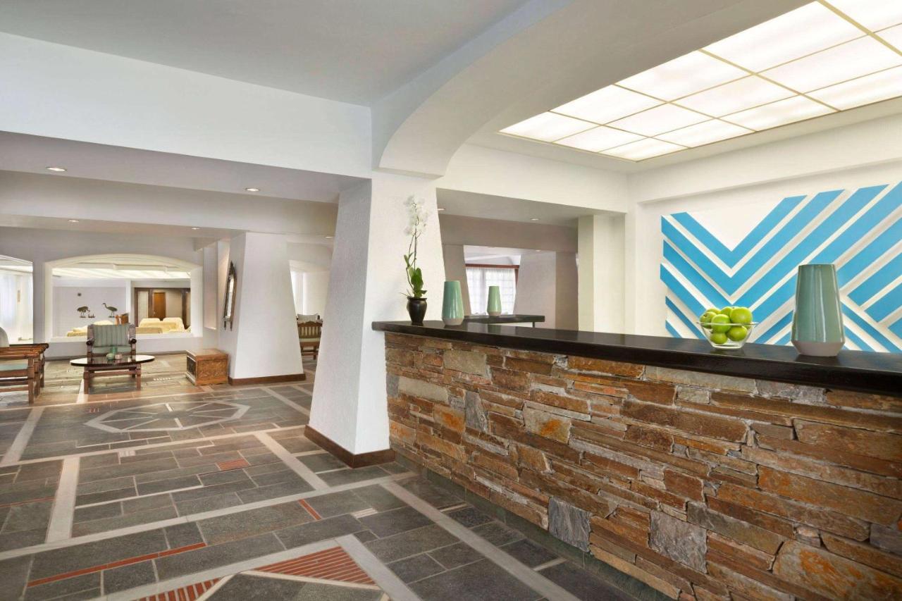 Wyndham Loutraki Poseidon Resort Bagian luar foto