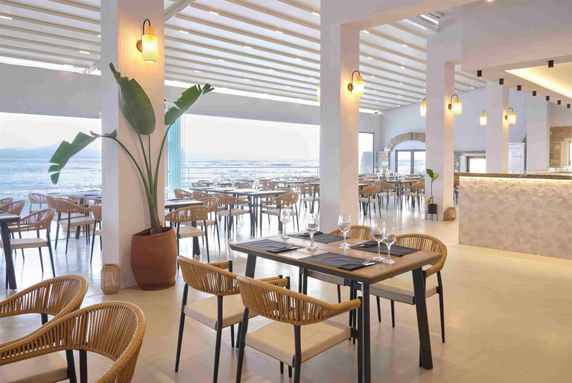 Wyndham Loutraki Poseidon Resort Bagian luar foto
